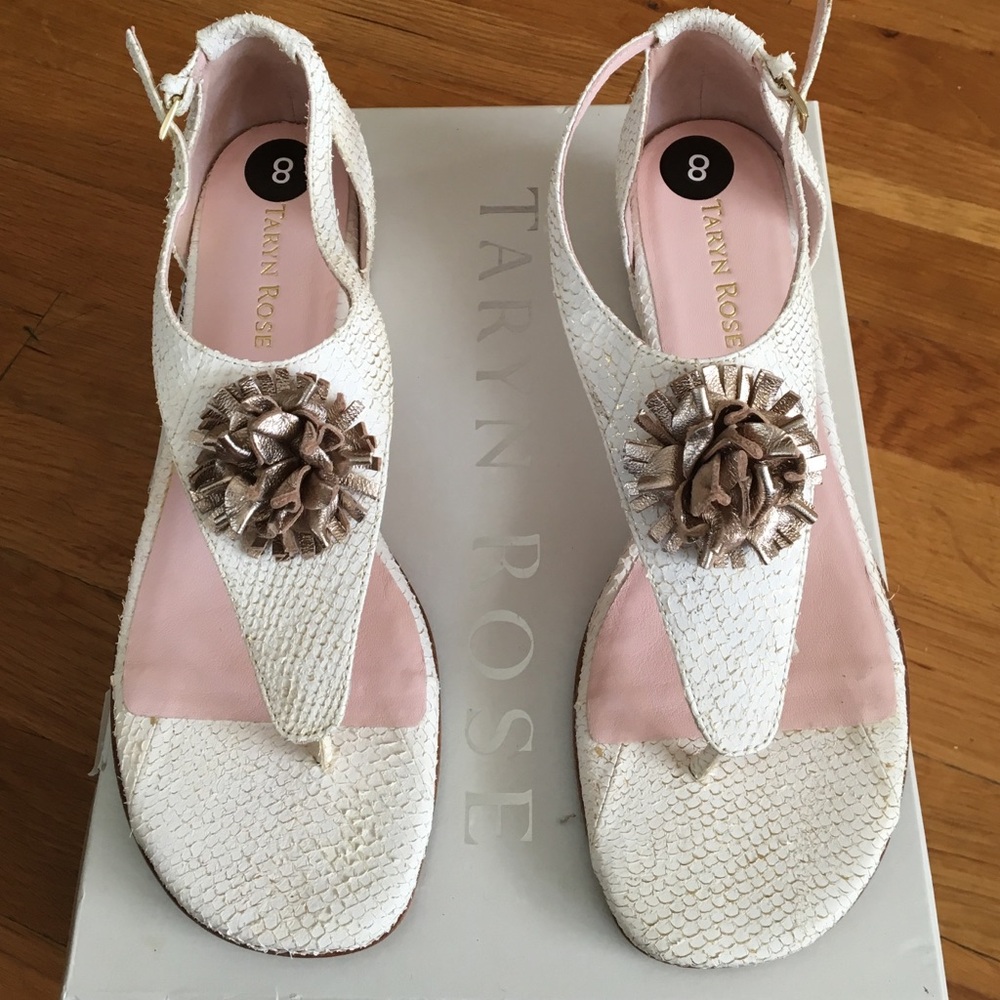 NWT Taryn Rose fish skin sandals. In the box.